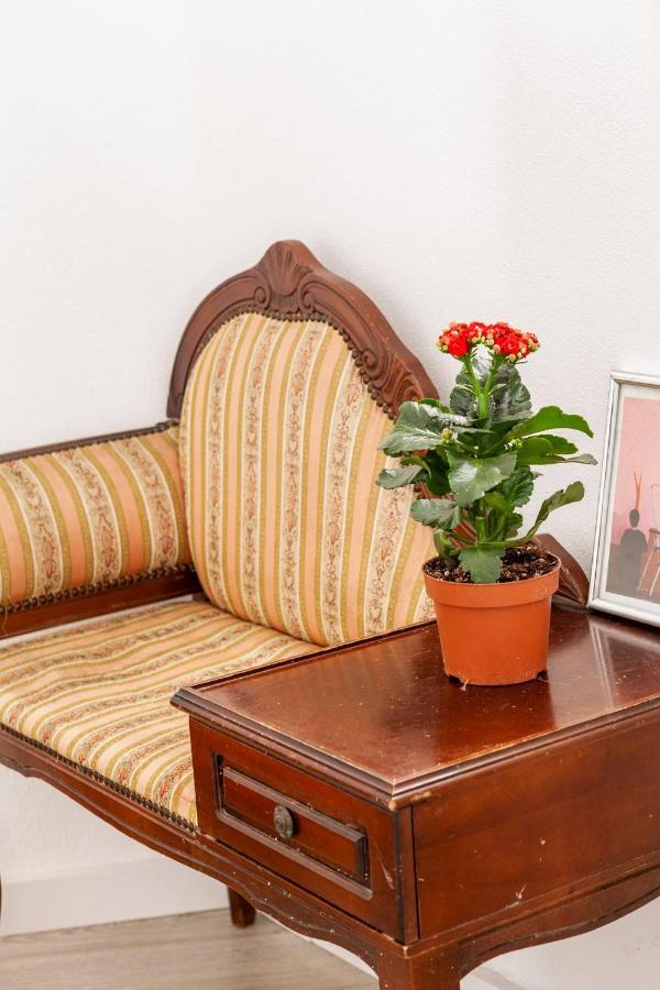 2 Bedroom Apartment For 4 People With Free Public Parking Lisboa Ngoại thất bức ảnh